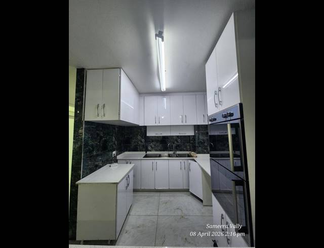 3 BEDROOM PROPERTY TO RENT IN NORTH BEACH